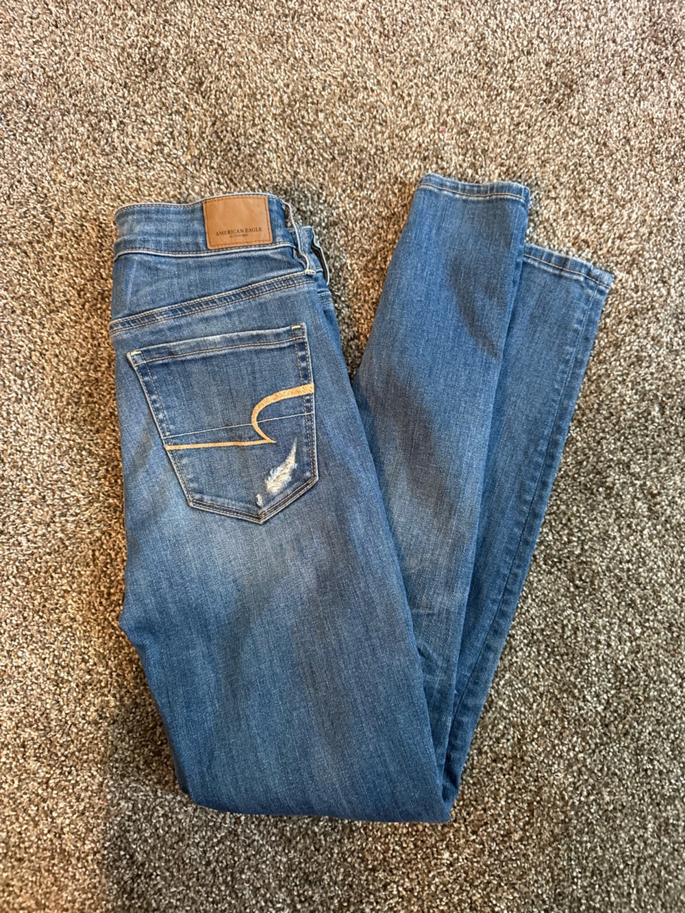 American Eagle Outfitters Women's Skinny Jeans in Blue Denim